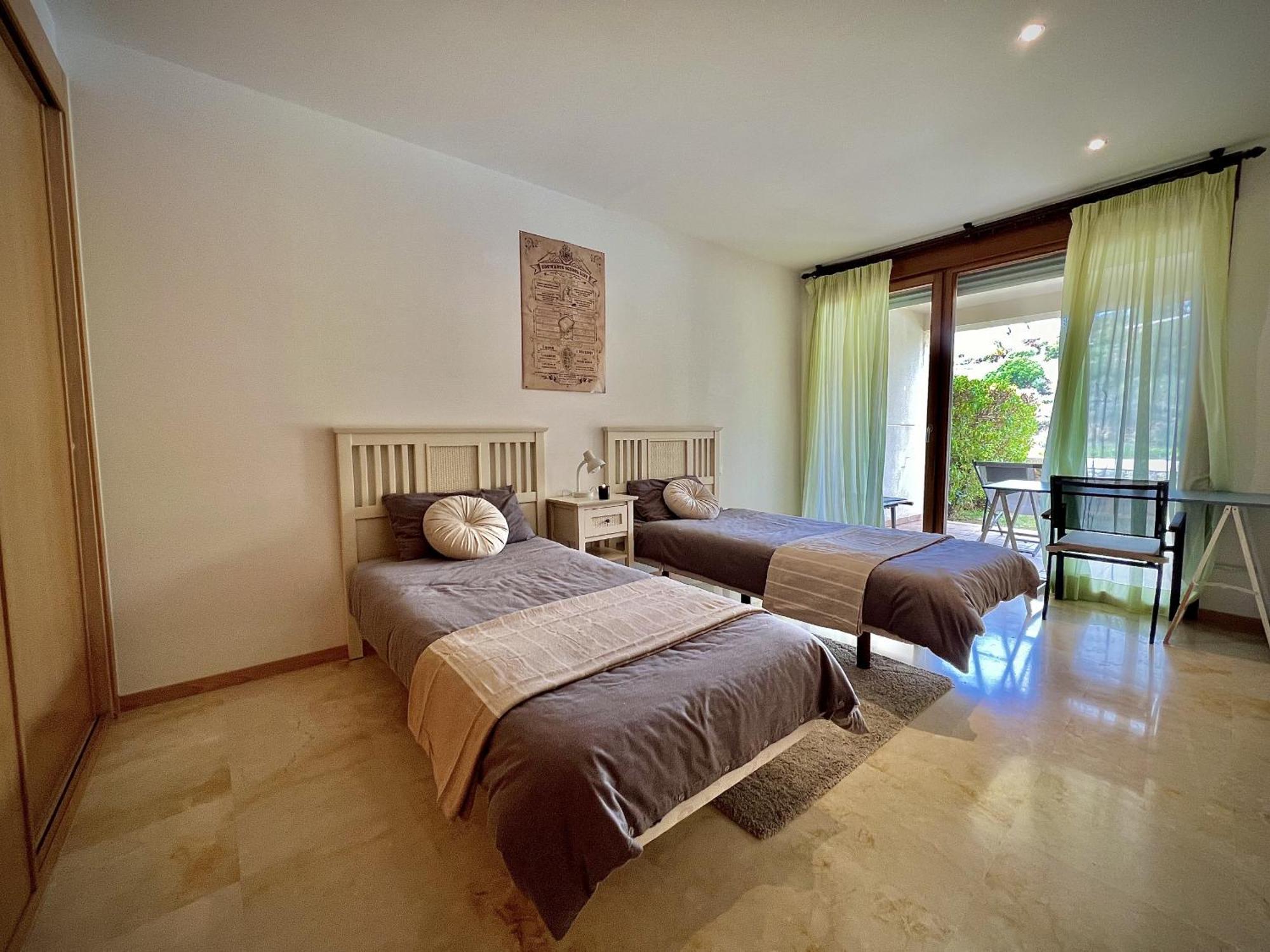 Apartamento Los Monteros With Pool By Homing *